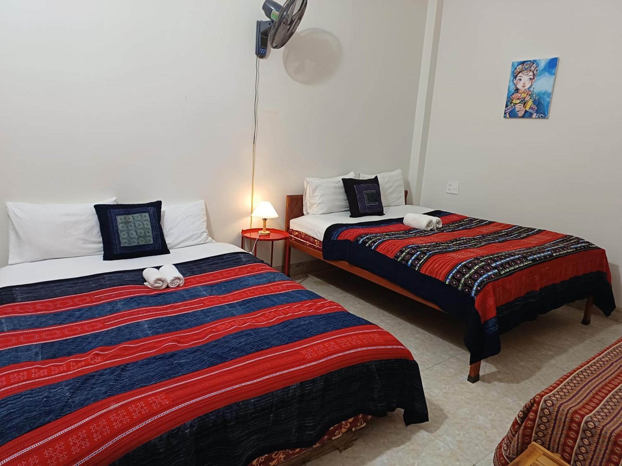 Yolo Ha Giang Adventures, Motorbike And Loop Tours Hotel Ngoại thất bức ảnh